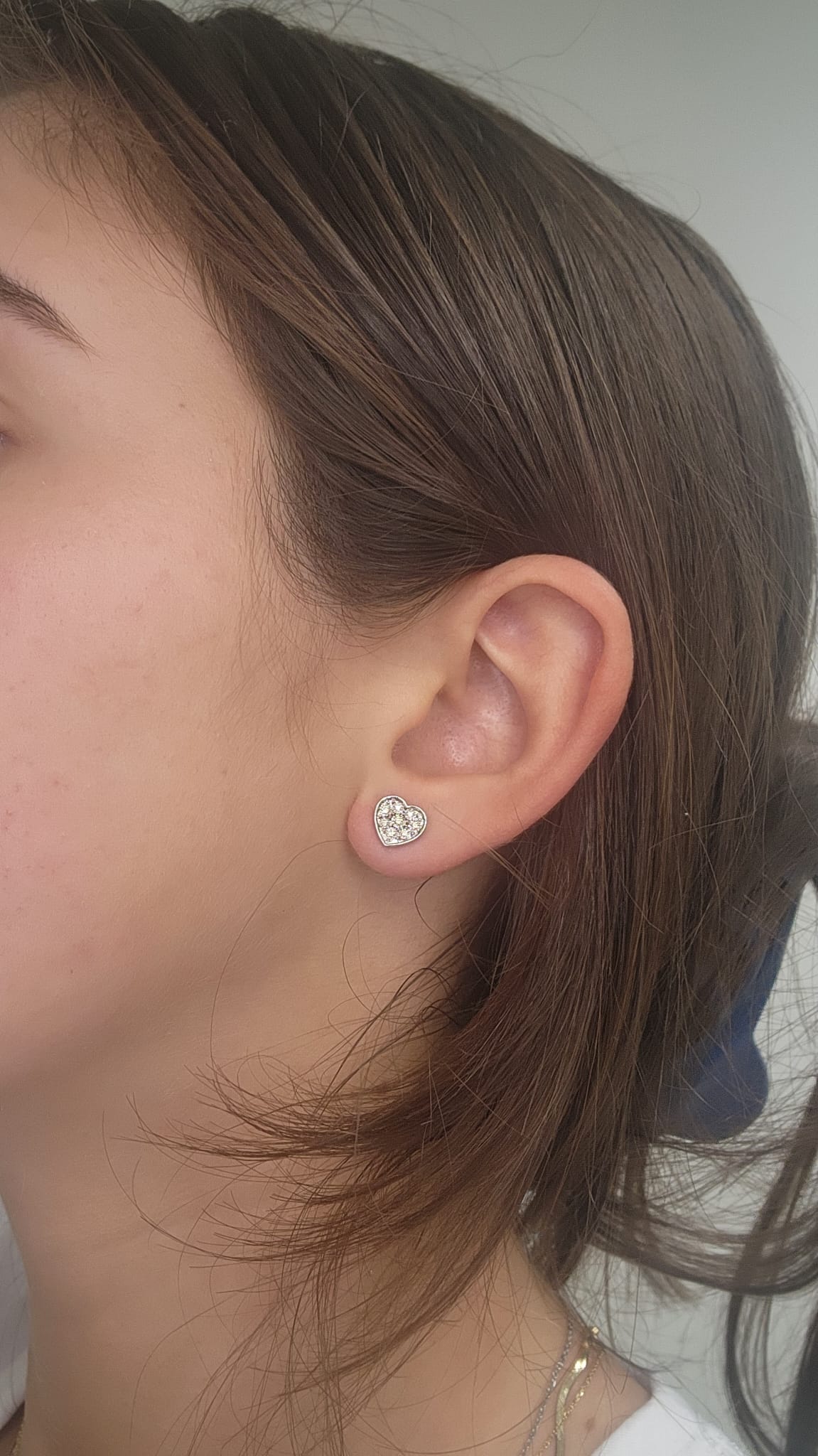 14K Gold Diamond Heart Earrings