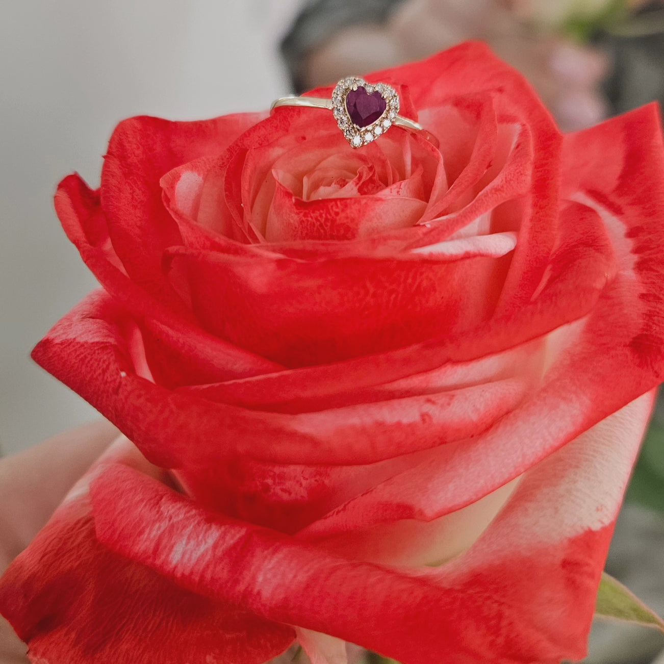 Color Stone and Diamond Heart Ring