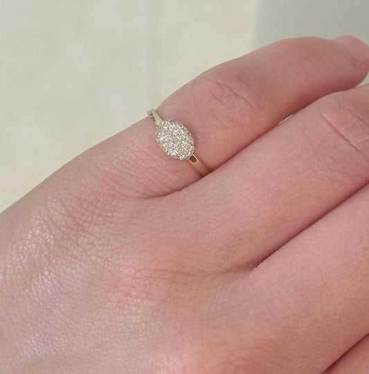 Diamond Pavé Oval Pinky Ring