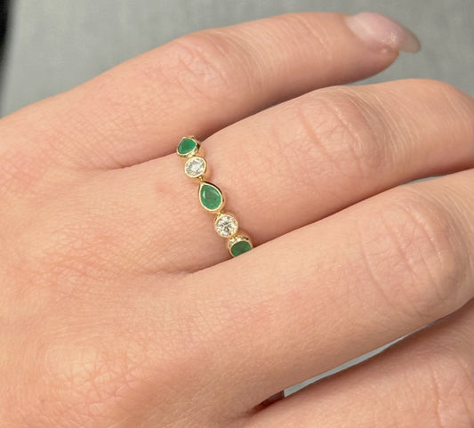 Pear & Round Cut Color Stone Diamond Ring