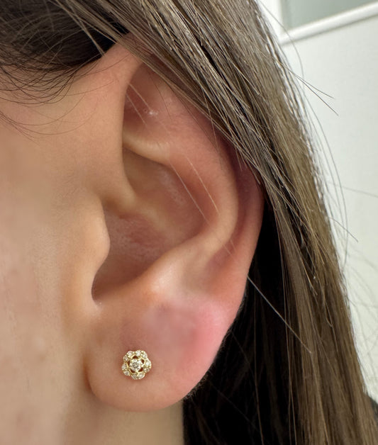 Flower Diamond Stud Earrings 5mm