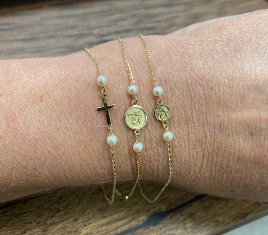 Small Cross with Pearls Bracelet