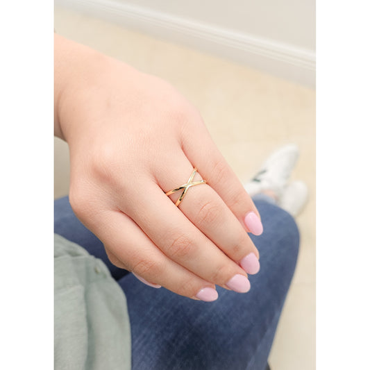Criss Cross Ring