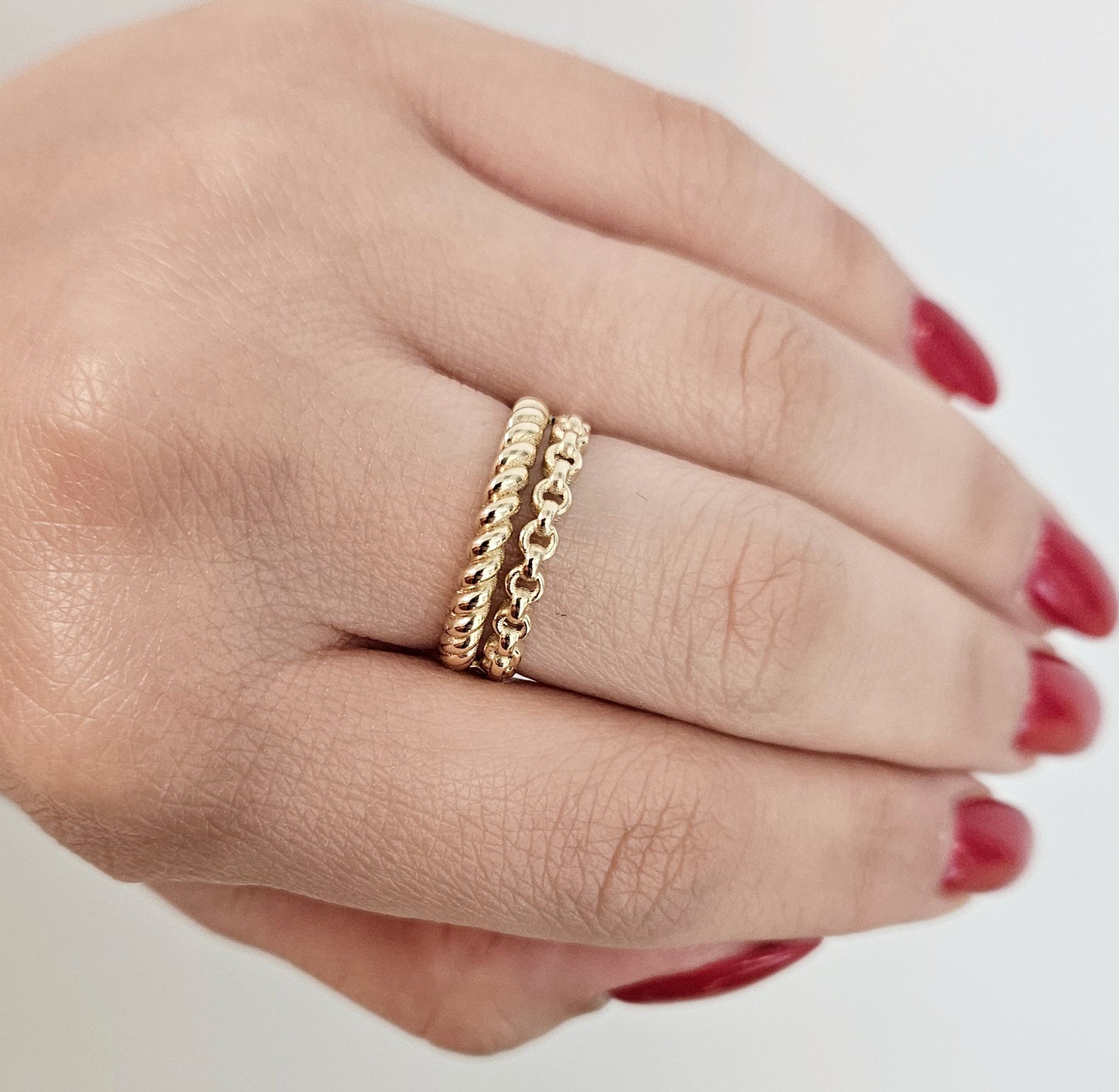 14K Gold Double Layer Curved and Chain Ring