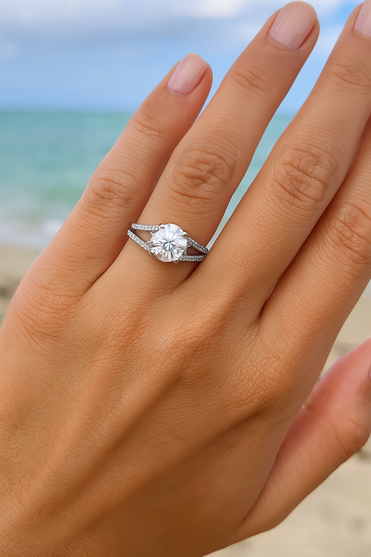 18K Gold Split Shank Diamond Setting Ring