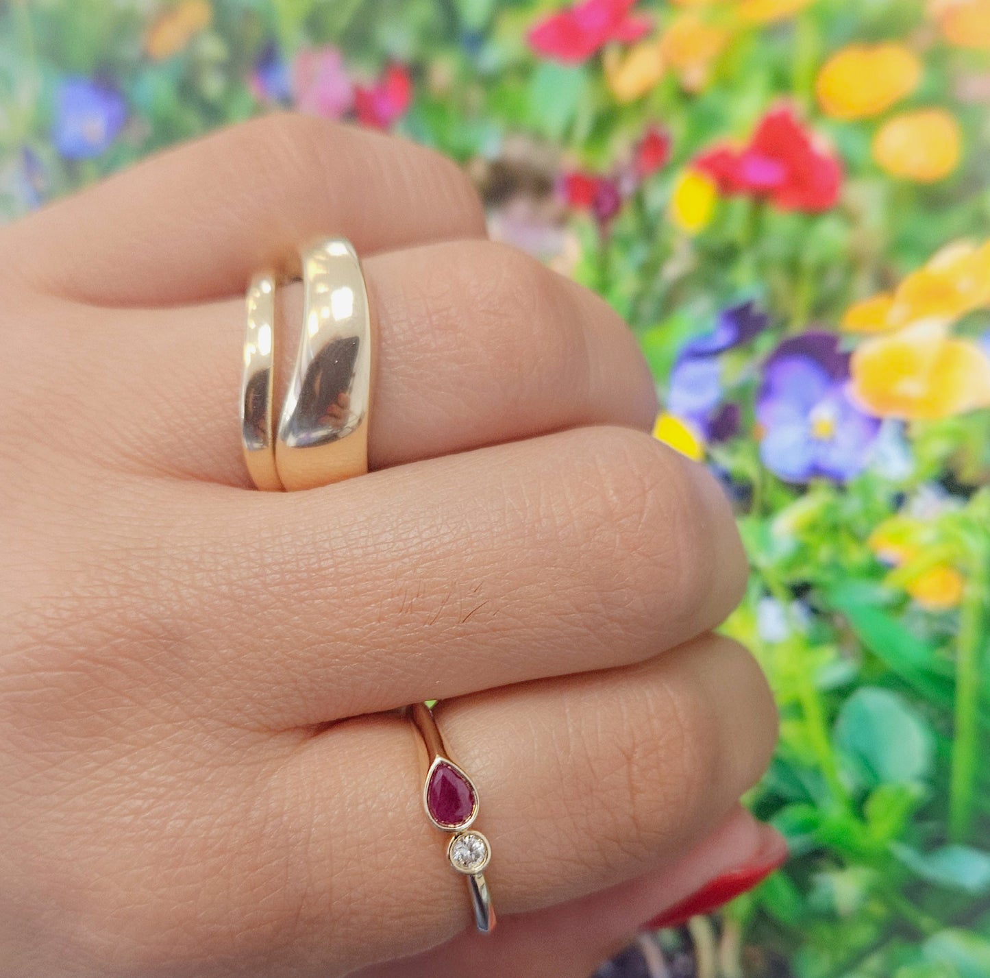 Golden Open Flow Curve Dome Ring