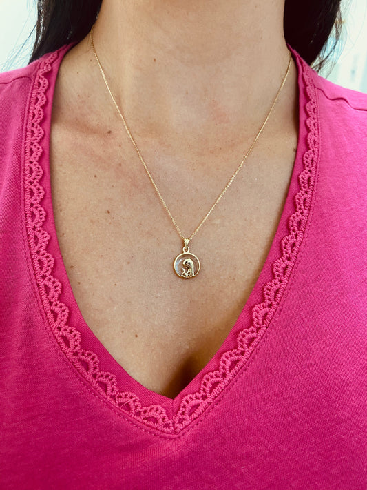 Small Round Crystal Praying Virgin 15x11mm