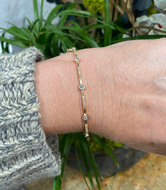 Mil grain Bezel Diamond Pave Gold Bangle Bracelet