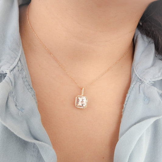 Morganite and Diamonds Pendant Necklace