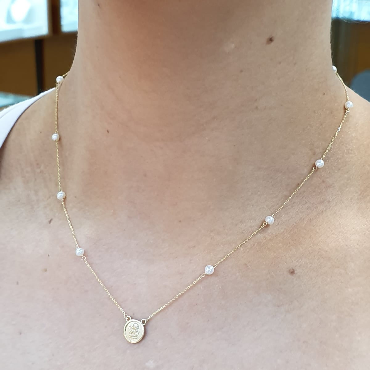 Guardian Da Vinci Angel Medal and Pearl Necklace 14 Karat Yellow Gold