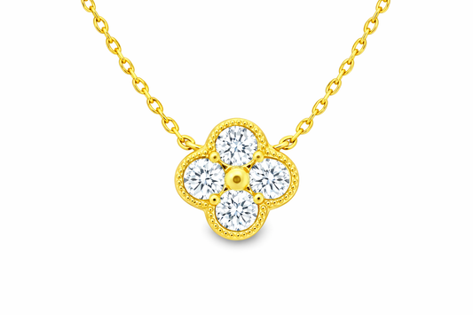 Single Clover Diamond Necklace