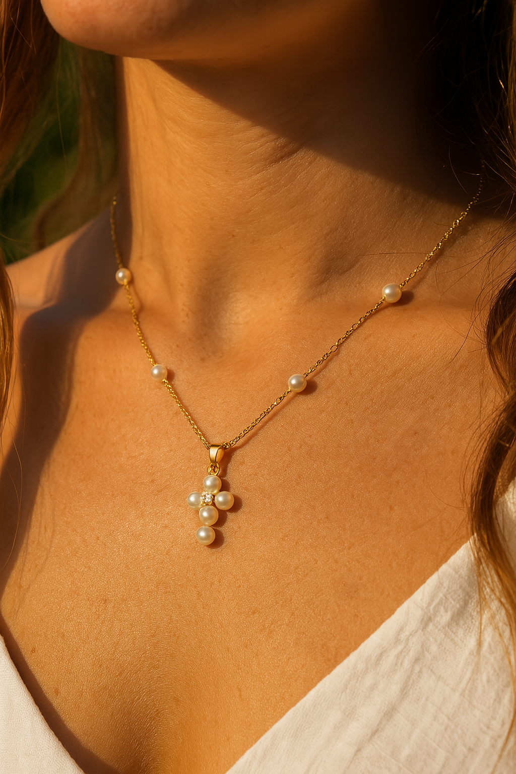 Pearl Cross Necklace with Diamond
