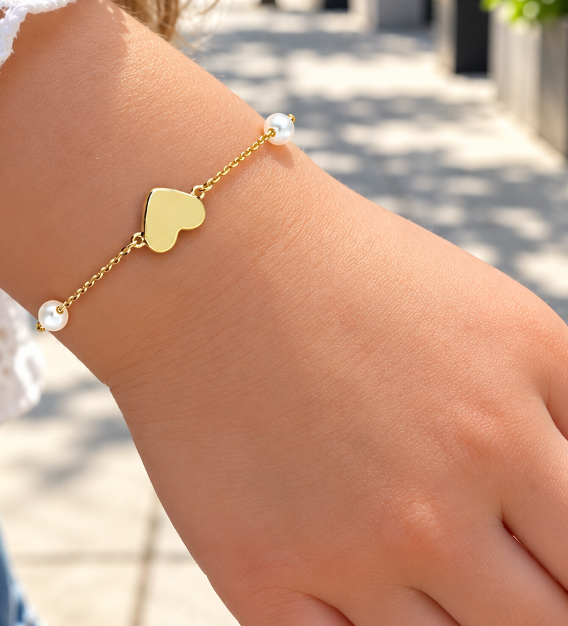 14K Yellow Gold Heart & Freshwater Pearl Bracelet