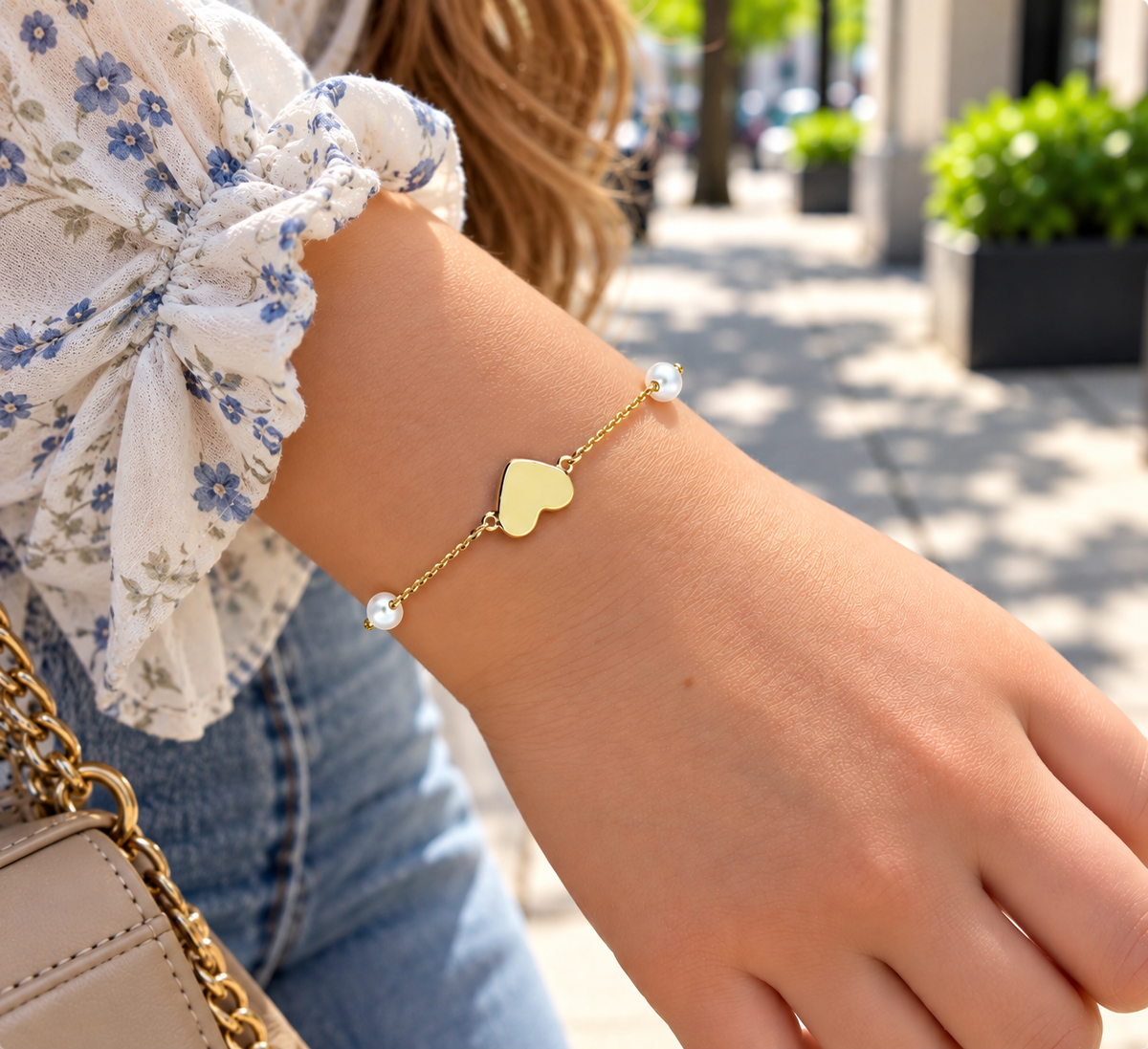 14K Yellow Gold Heart & Freshwater Pearl Bracelet
