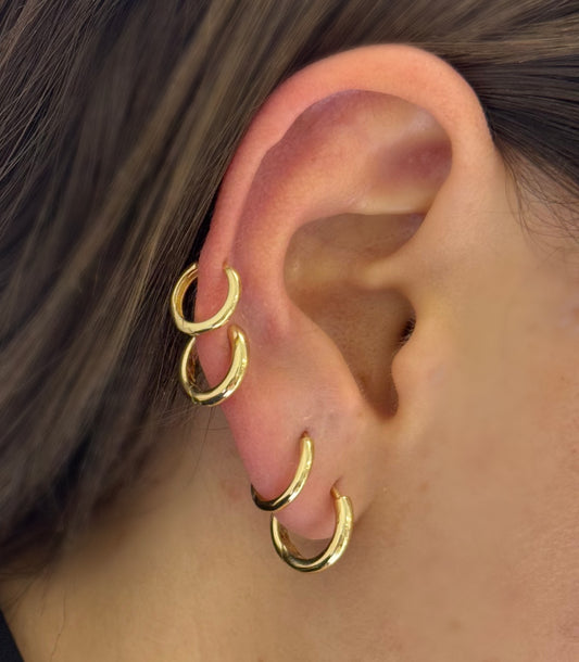 Classic Slender Huggie Hoop Earrings-12mm