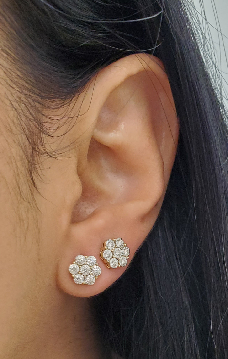 Diamond Illusion Cluster Flower Stud Earrings 7mm