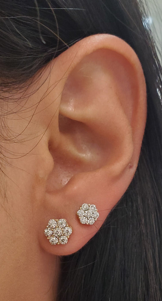 Diamond Illusion Cluster Flower Stud Earrings 5mm