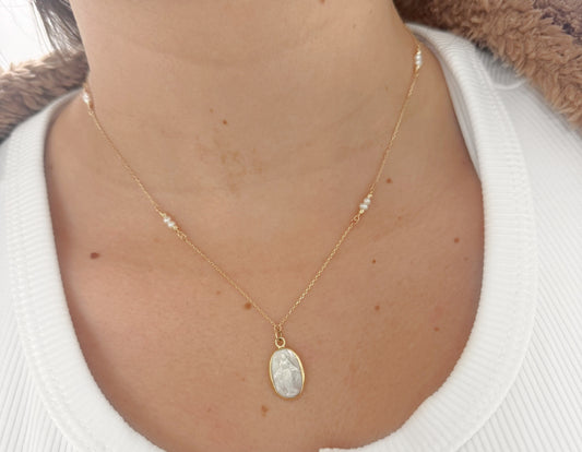 Mother of Pearl Miraculous Necklace with Pearl & Bead Stations