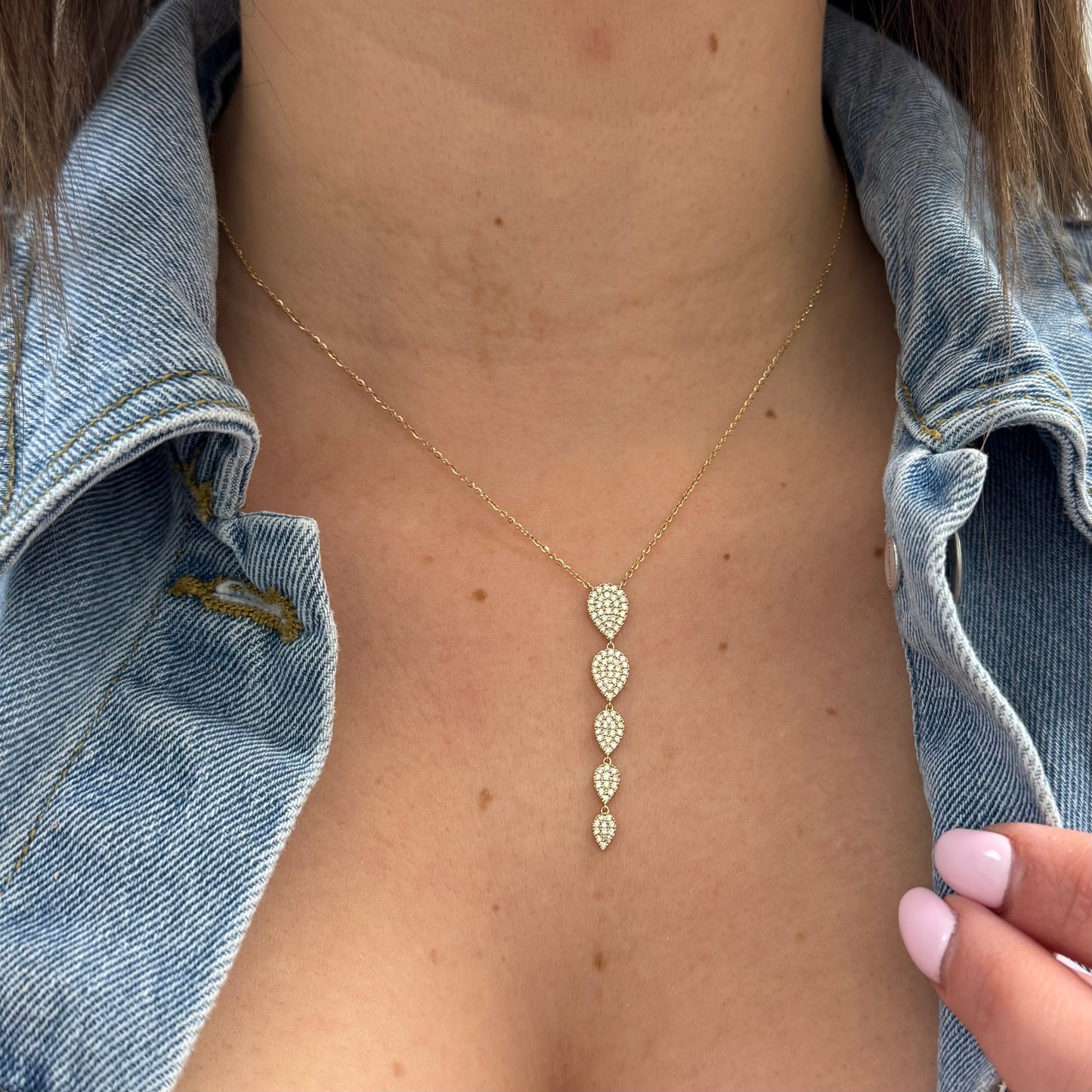 14K Gold Graduated Pear Diamond Pave Drop Lariat Necklace