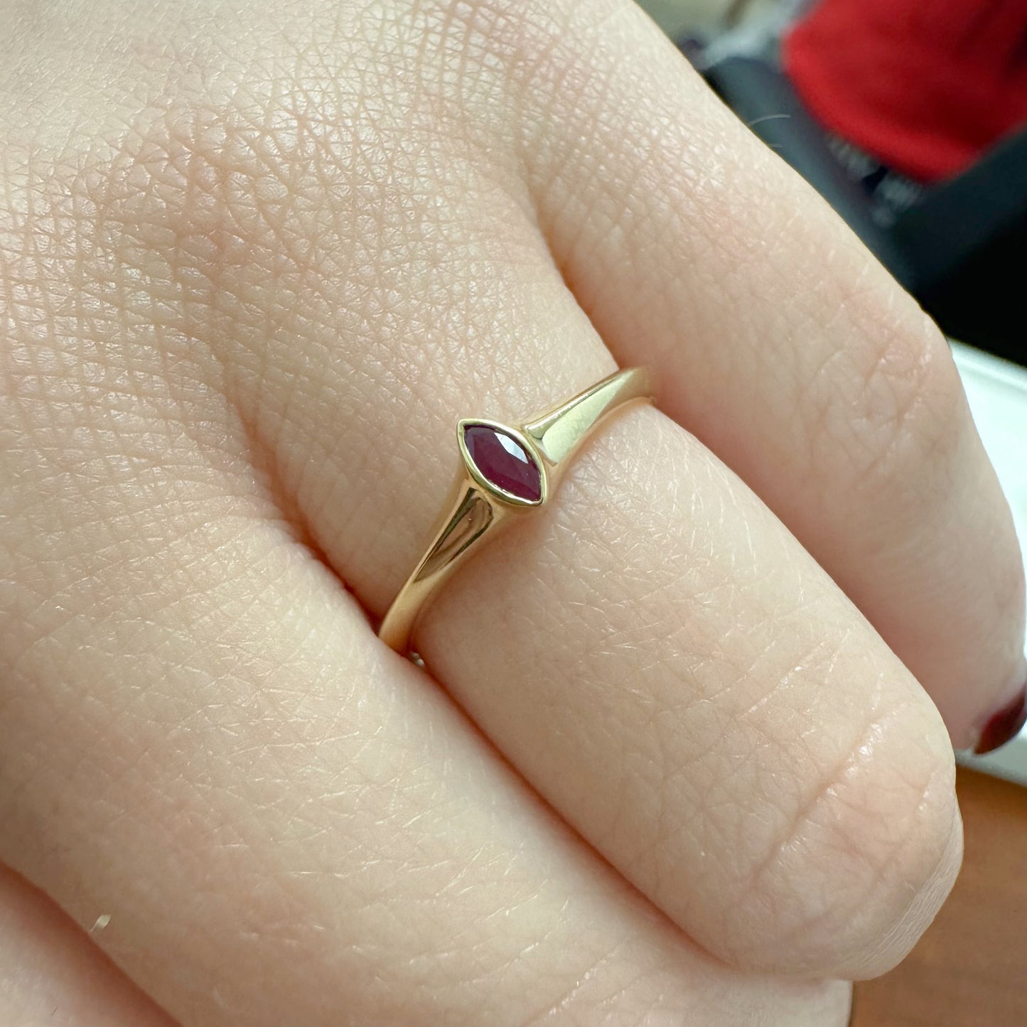 Single Marquise Color Stone Band Ring