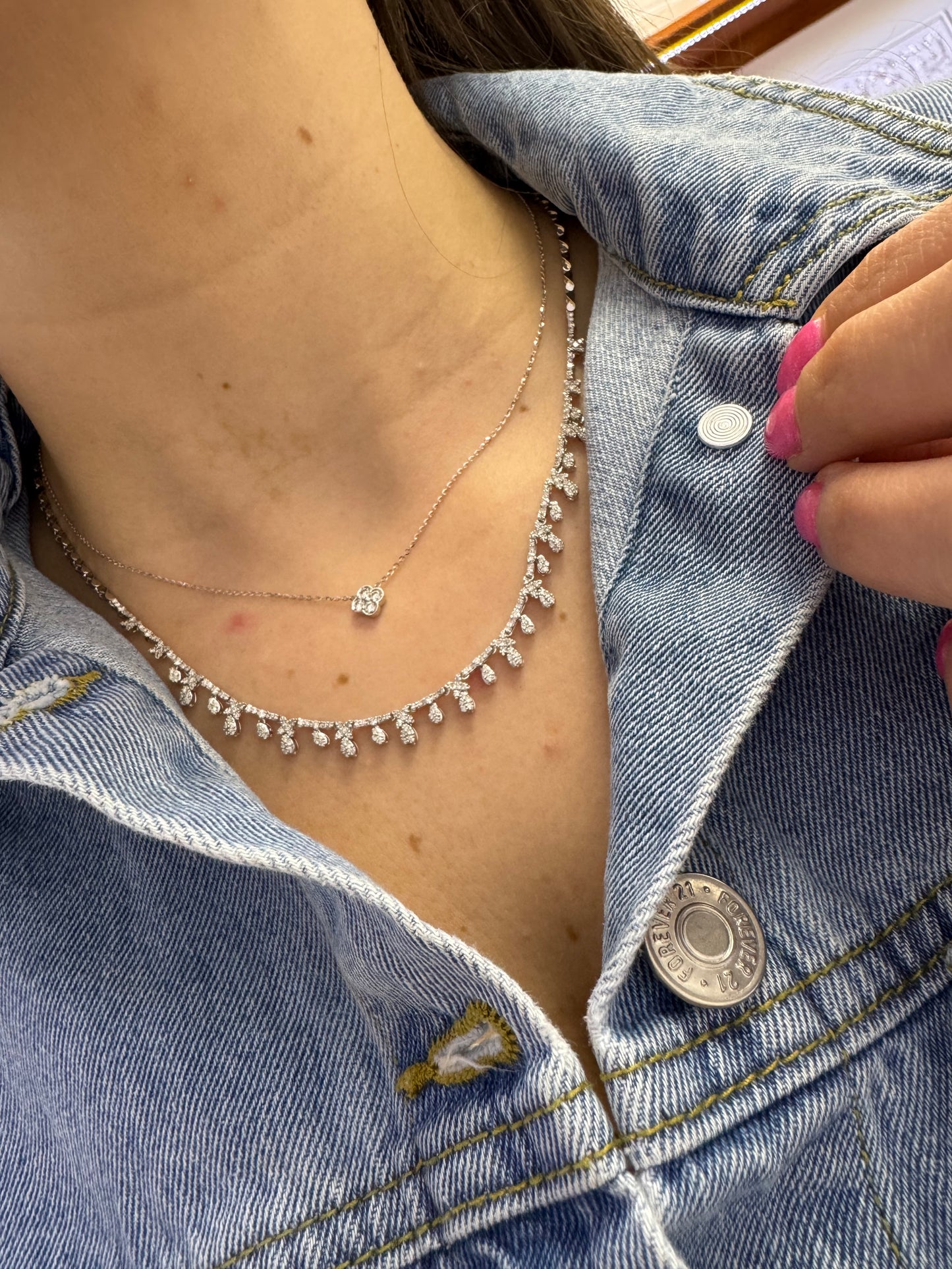 Single Clover Diamond Necklace