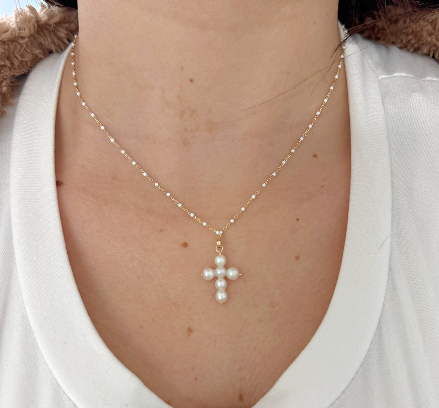 Fresh Water Pearl 4mm Cross on Wire