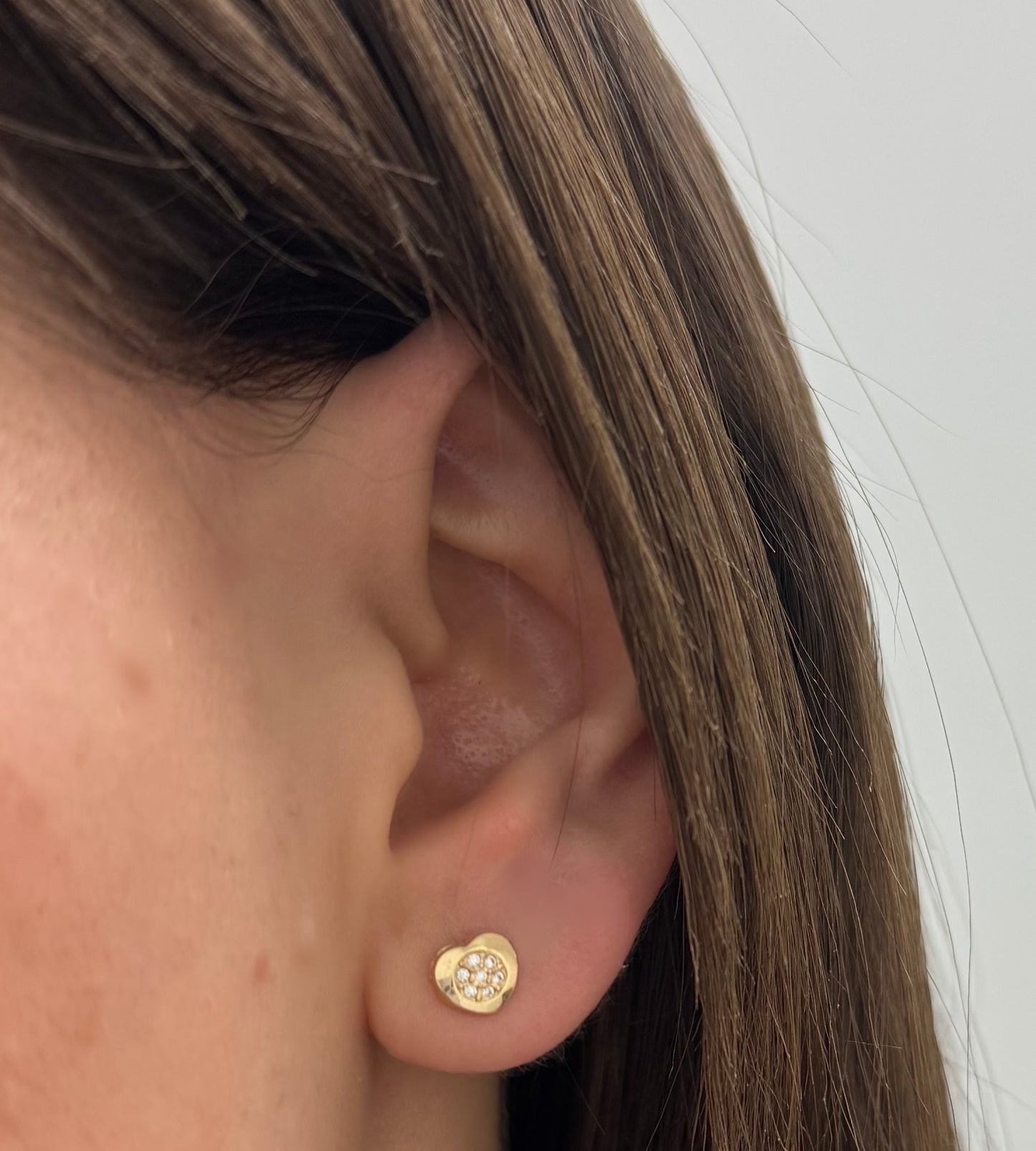 Cubic Zirconia Heart Screwback Earrings