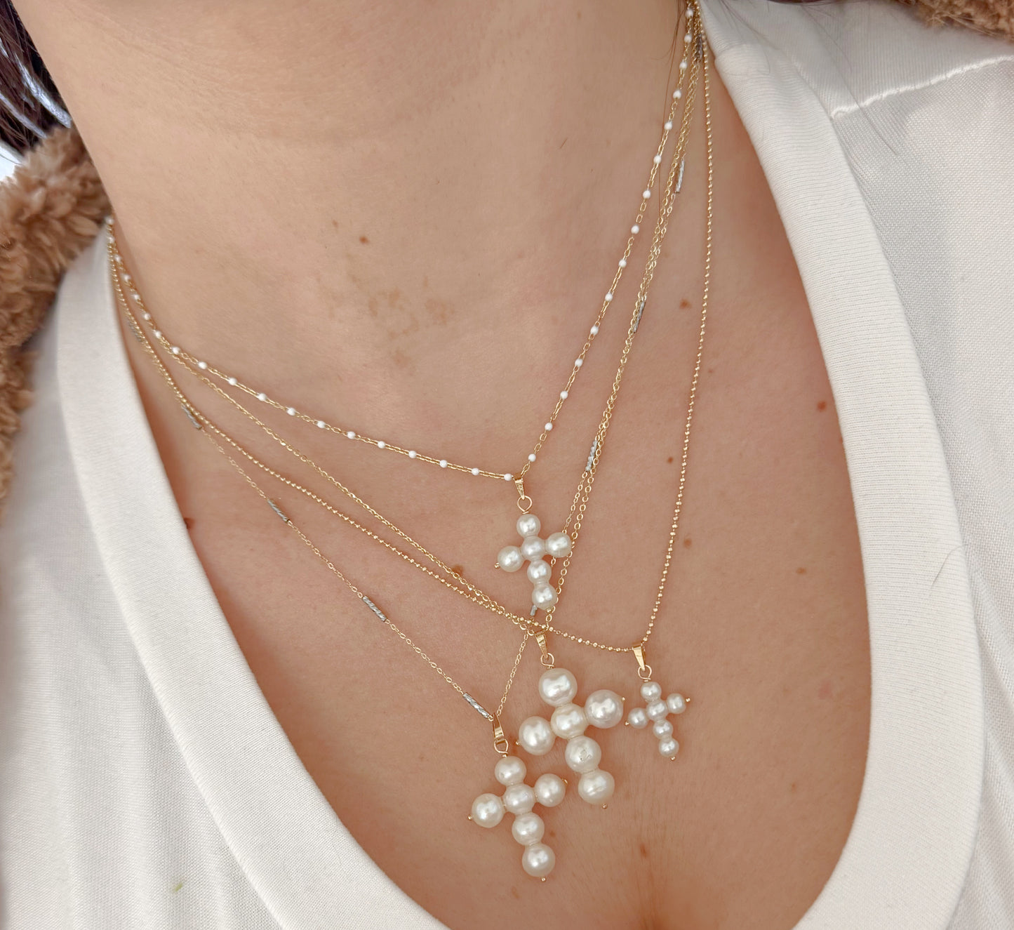 Fresh Water Pearl 4mm Cross on Wire