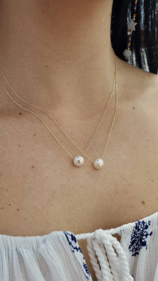Single Pearl Necklace with Flower or Heart Motif Center