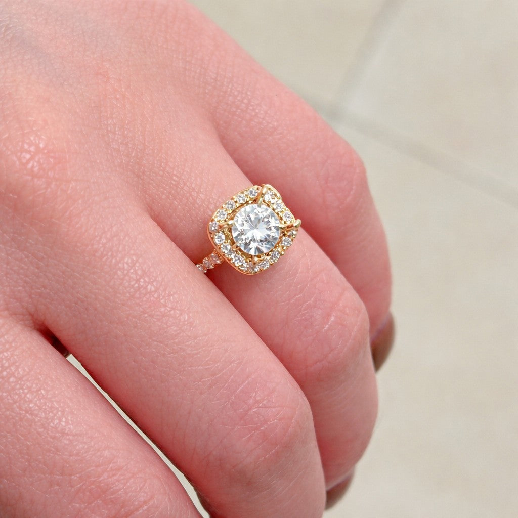 18K Yellow Gold Diamond Halo Engagement Ring Setting