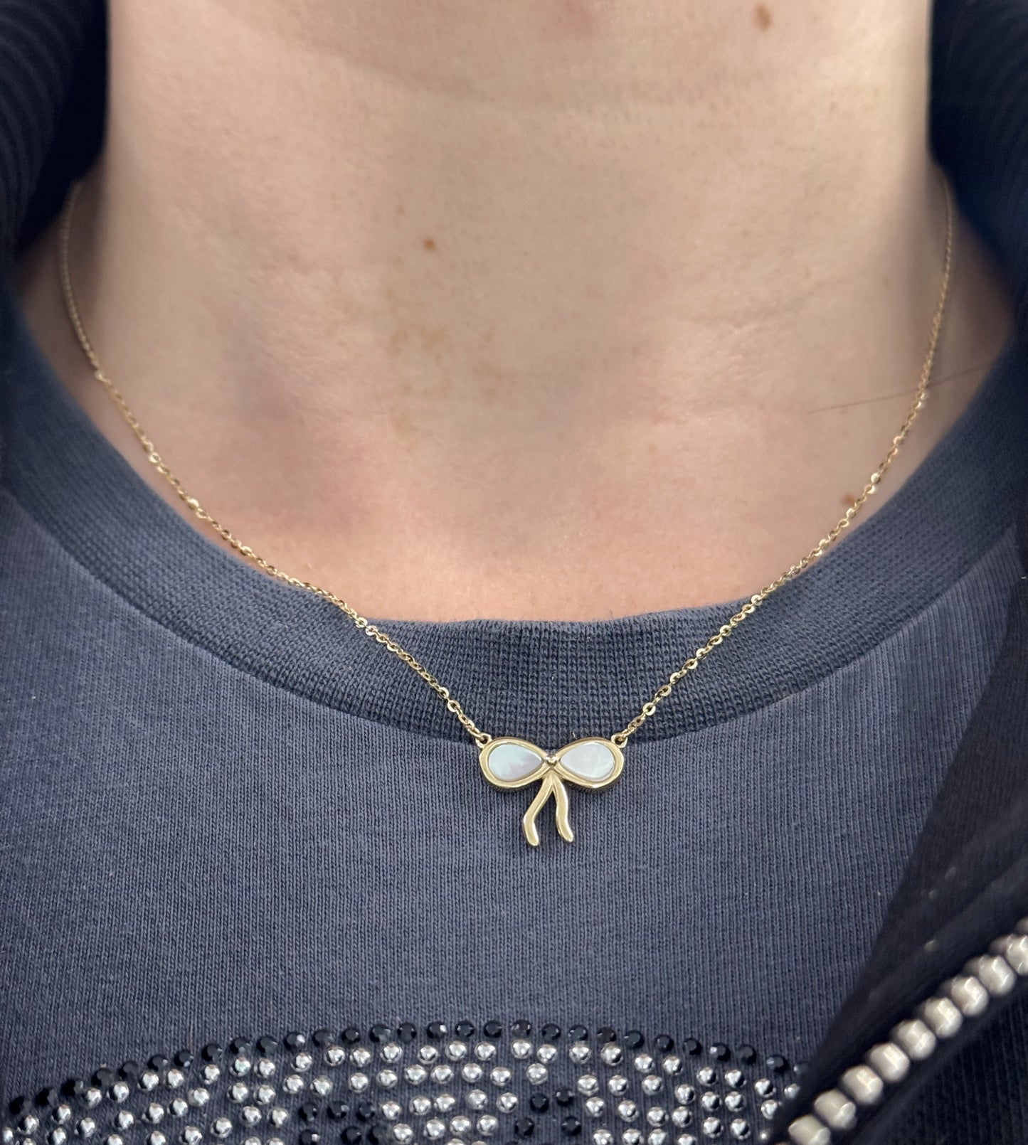 Mother of Pearl Bow Jewelry Set