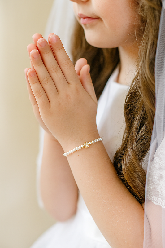Guardian Angel Pearl Elastic Bracelet (8.0MM)