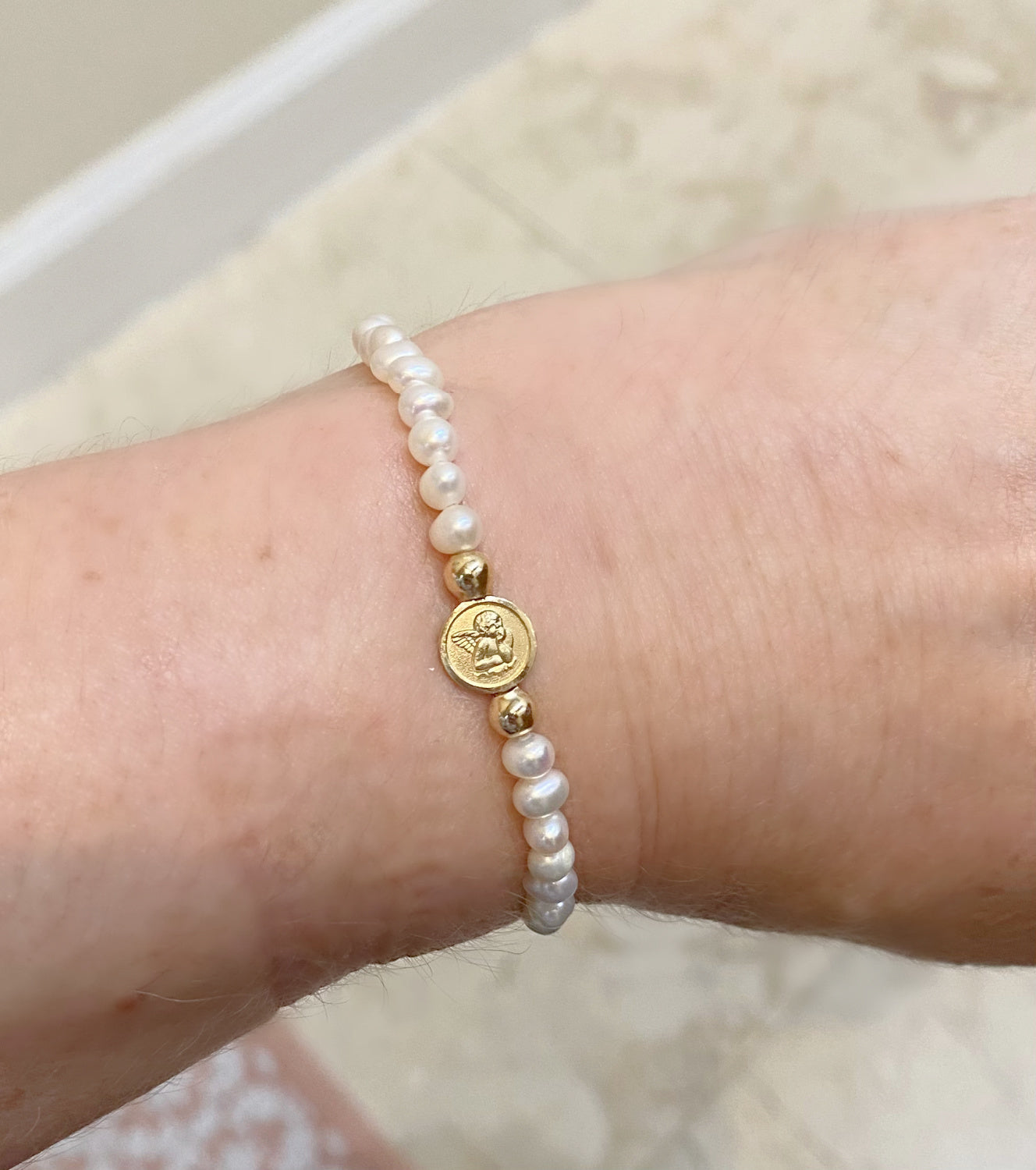 Guardian Angel Pearl Elastic Bracelet (8.0MM)
