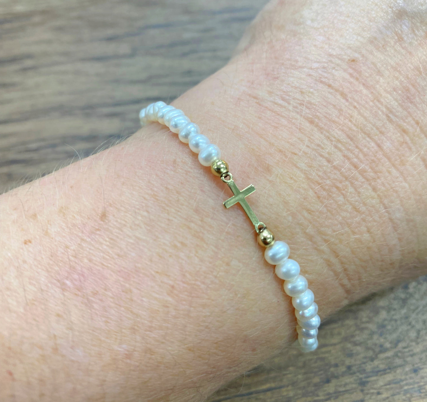 Mini Gold Cross & Freshwater Pearl Bracelet