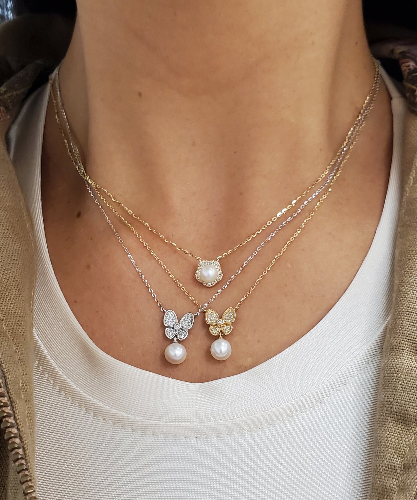 Diamond Butterfly Pearl Necklace