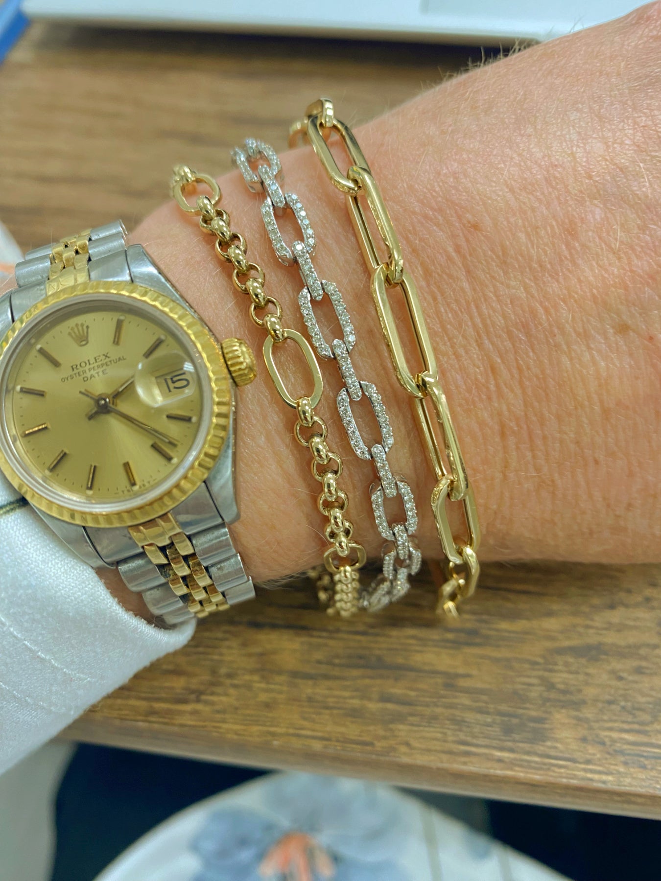 Golden Glamour: 14K Gold Diamond Pave Paperclip Link Bracelet