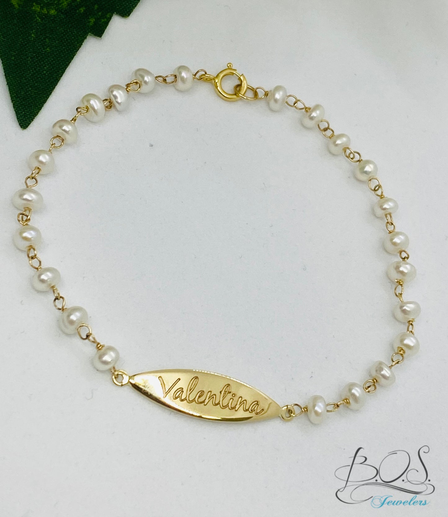 Oval Engravable Plate Pearl Bracelet