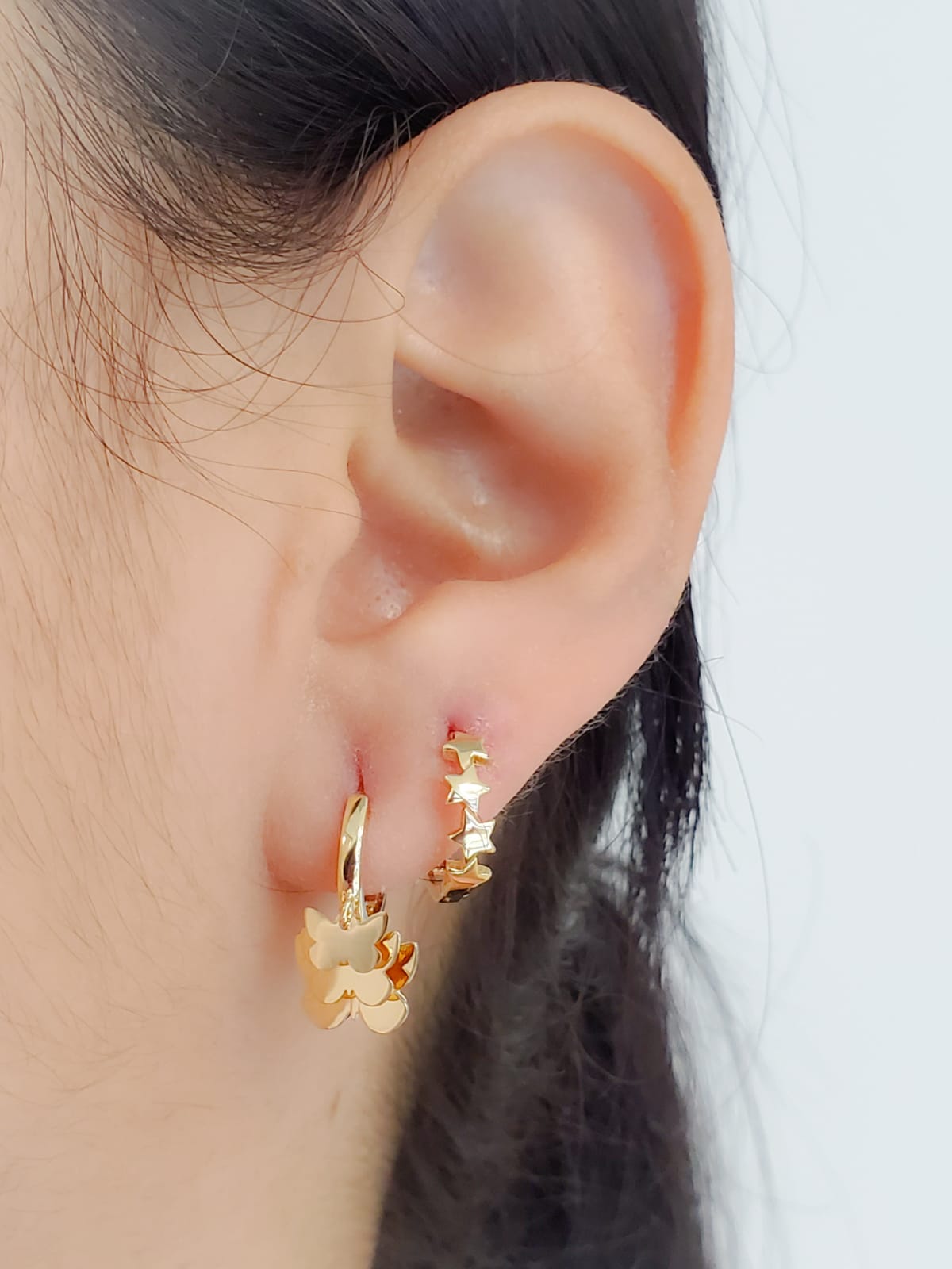 Small Star Studded Huggie Hoop Earrings 14K Yellow Gold